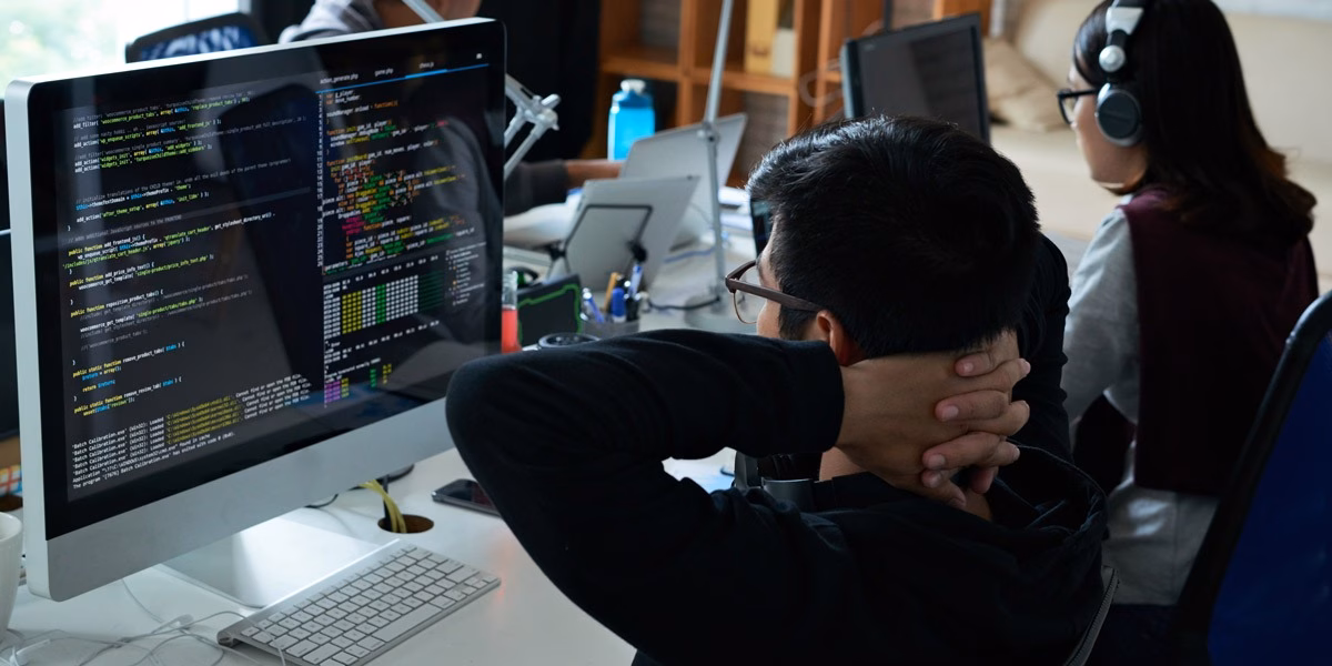 How Many Developers Does a Startup Need?
